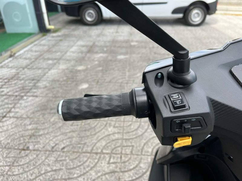 GREENSCOOTER YX - Image 10