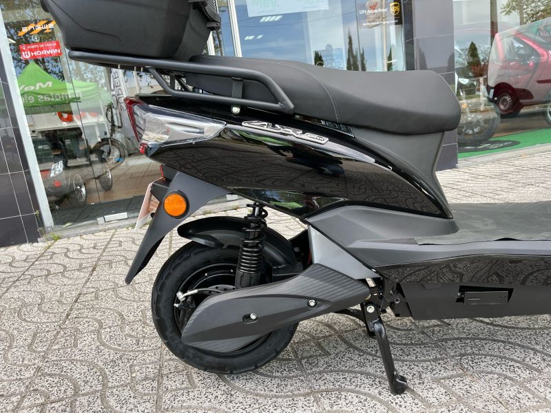 GREENSCOOTER YX - Image 15