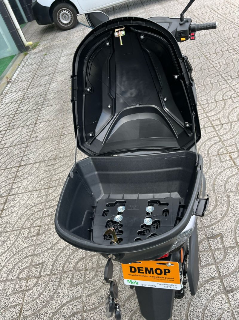 GREENSCOOTER YX - Image 8