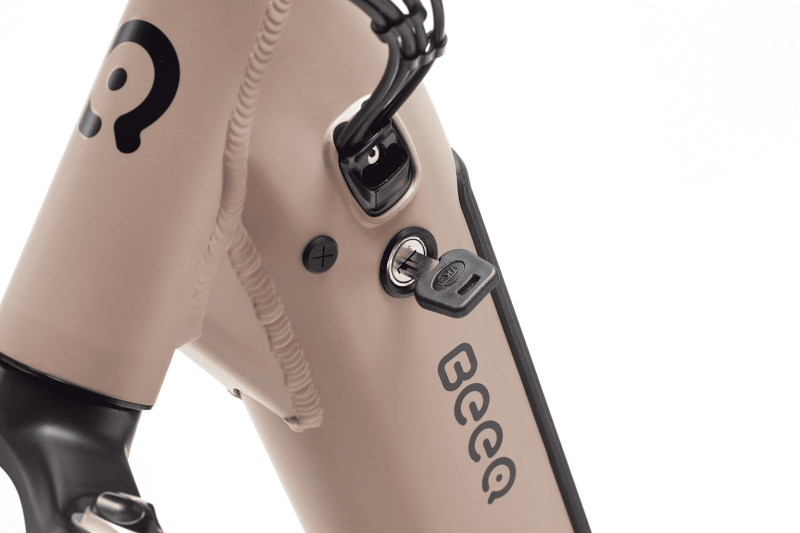Beeq E900 Crossover - Image 41